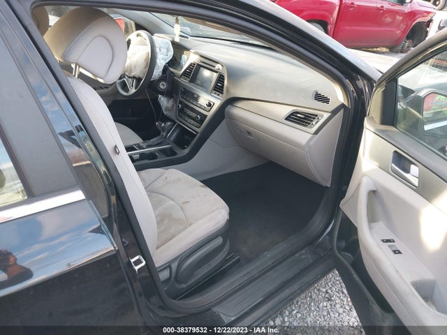 Hyundai SONATA SE 2016 5NPE24AFXGH377118 Image 5