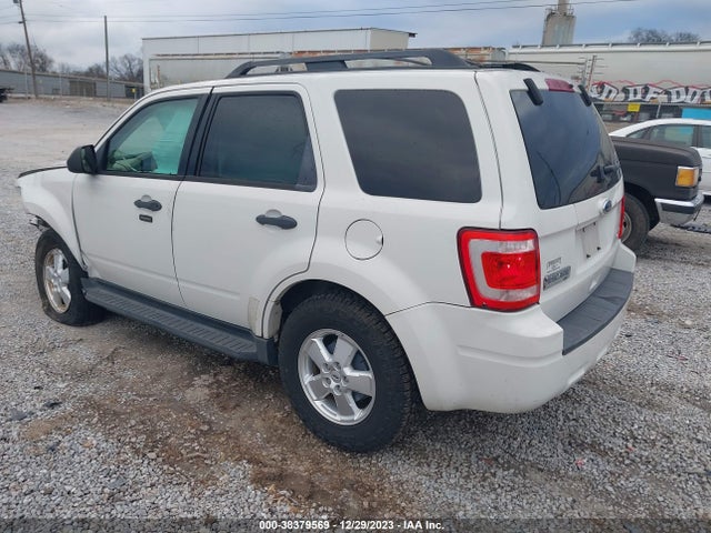 2011 FORD ESCAPE XLT VIN: 1FMCU0DG8BKA19617
