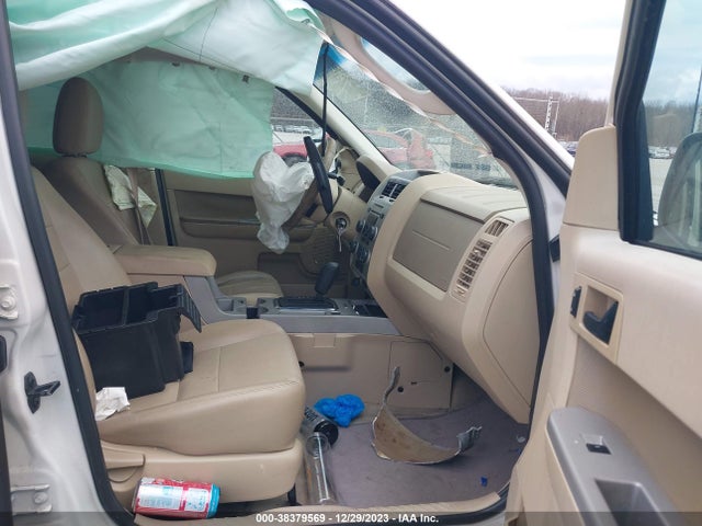 2011 FORD ESCAPE XLT VIN: 1FMCU0DG8BKA19617