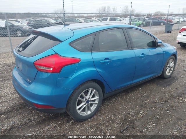 2015 FORD FOCUS SE VIN: 1FADP3K29FL383723