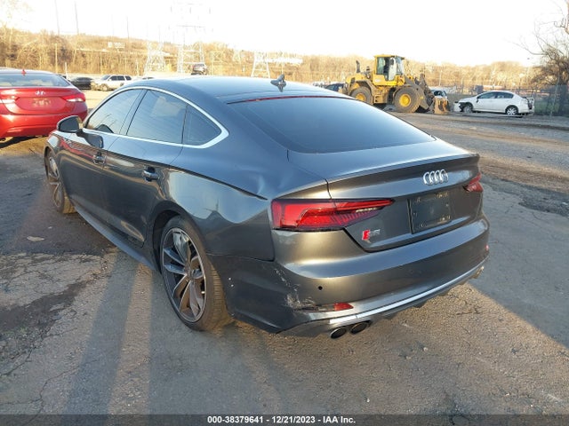 WAUC4CF56JA083755 Audi S5 3.0t Premium Plus