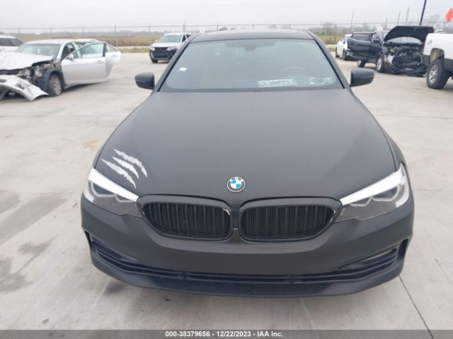 WBAJA7C59JWC74913 BMW 530i Xdrive