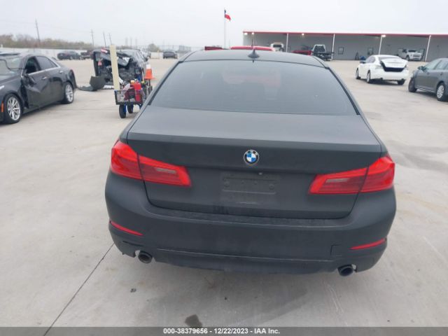 WBAJA7C59JWC74913 BMW 530i Xdrive
