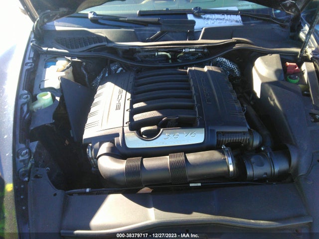 2011 PORSCHE CAYENNE WP1AA2A26BLA00758 Photo 9