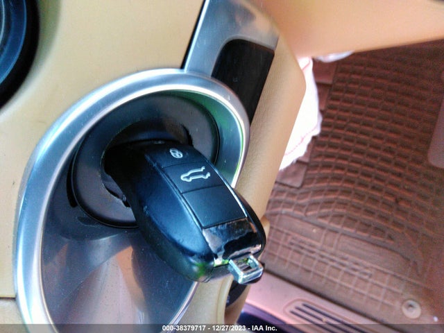 2011 PORSCHE CAYENNE WP1AA2A26BLA00758 Photo 10