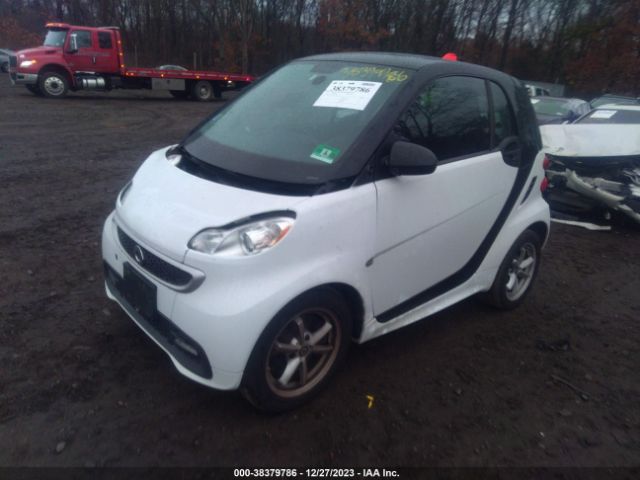 WMEEJ3BA8FK800389 Smart Fortwo Passion/pure