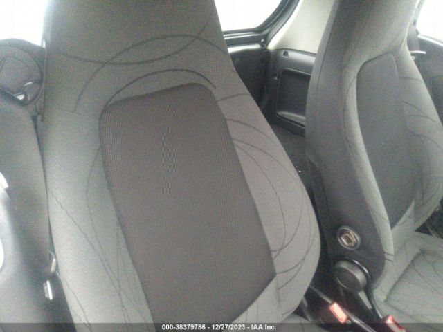 WMEEJ3BA8FK800389 Smart Fortwo Passion/pure