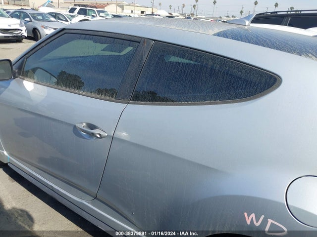 2015 HYUNDAI VELOSTER TURBO VIN: KMHTC6AE8FU227791