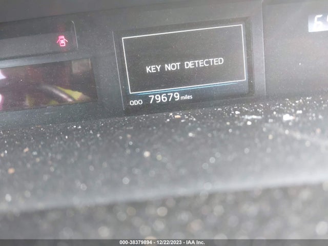 Toyota Prius V Four 2015 JTDZN3EU8FJ033854 Image 14
