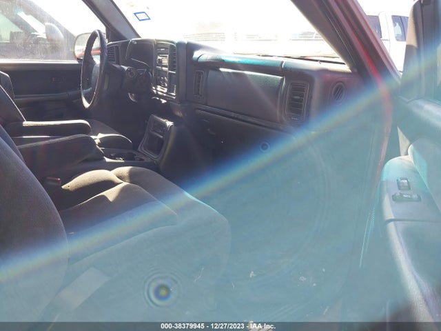 2000 CHEVROLET SILVERADO 1500 LS VIN: 2GCEC19T8Y1316360