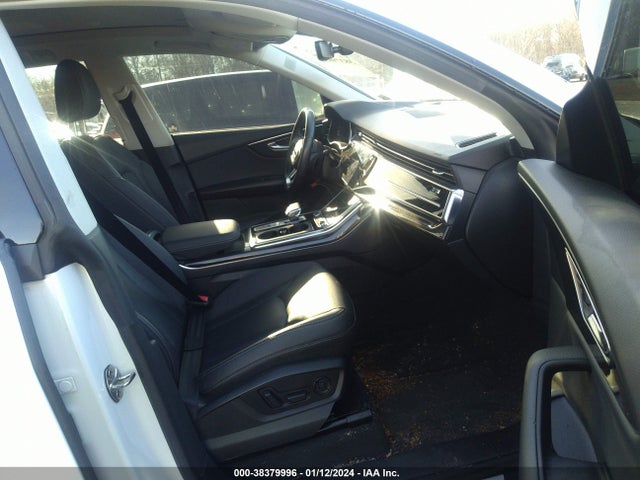 WA1EVAF17MD015617 Audi Q8 Premium Plus 55 Tfsi Quattro Tiptronic