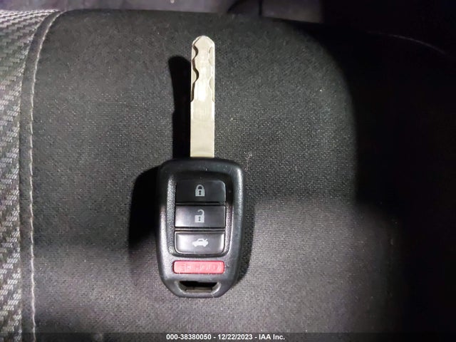 2018 HONDA CIVIC LX VIN: 2HGFC2F57JH558202