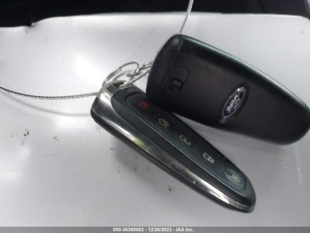 2018 FORD ESCAPE 1FMCU9J97JUC00978 Photo 10