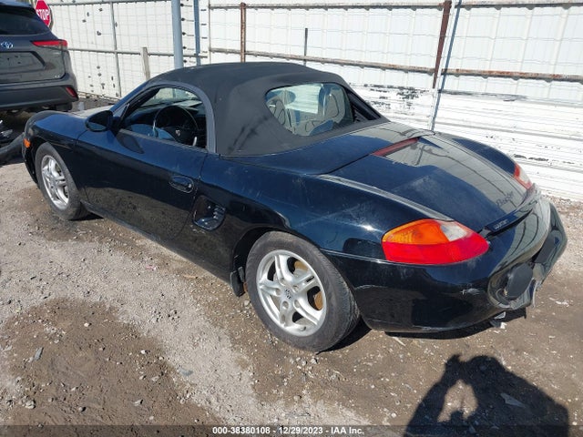 2002 PORSCHE BOXSTER WP0CA29872U623514 Photo 2