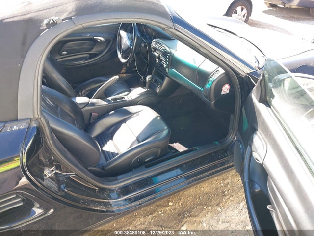 2002 PORSCHE BOXSTER WP0CA29872U623514 Photo 4
