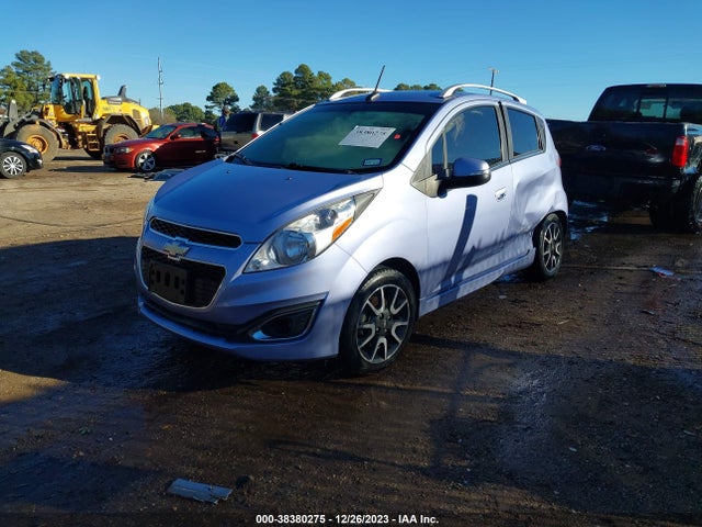 Chevrolet Spark 2lt Auto 2014 KL8CF6S94EC589305 Image 2