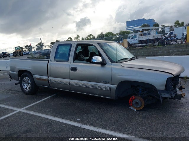 2001 CHEVROLET SILVERADO 1500 LS VIN: 1GCEC19V31Z301408