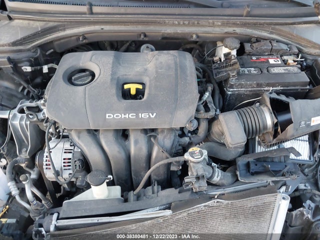 2018 HYUNDAI ELANTRA SEL VIN: 5NPD84LF3JH266876