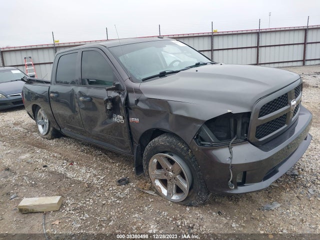 2018 3C6RR7KT6JG225895 головне зображення