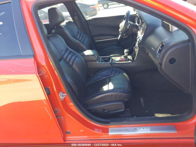 2C3CDXEJ1GH323964 Dodge Charger Srt 392