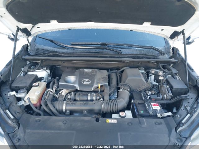 JTJYARBZ4K2155977 Lexus NX 300