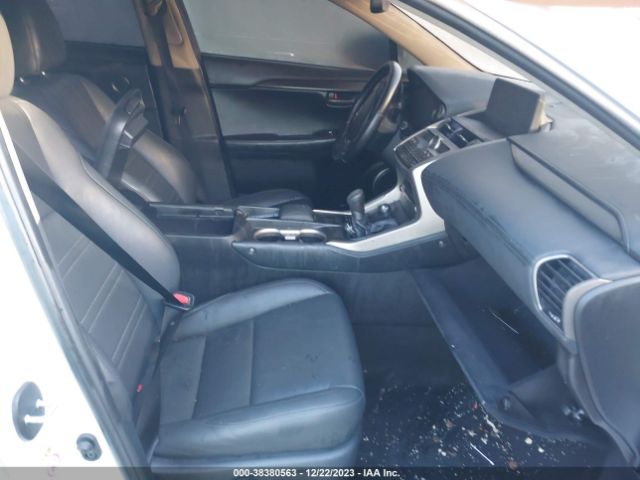 JTJYARBZ4K2155977 Lexus NX 300