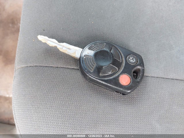 2012 FORD ESCAPE XLS VIN: 1FMCU0C75CKC36173