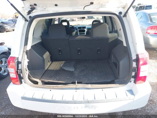 2008 JEEP PATRIOT SPORT VIN: 1J8FT28W18D534563
