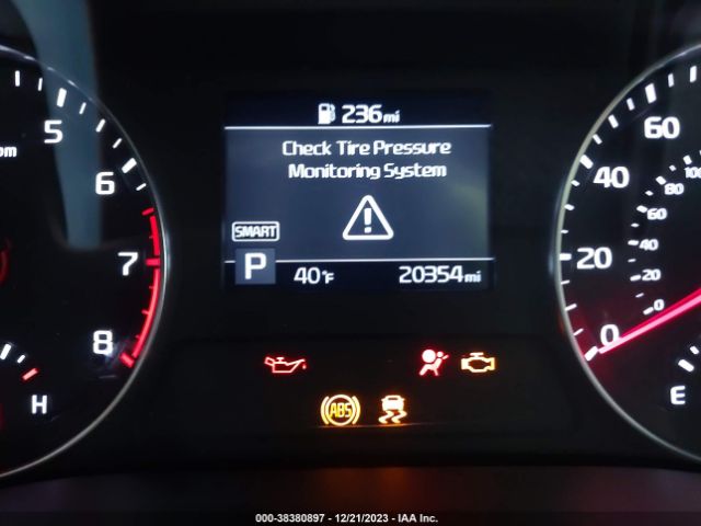 3KPF24AD7ME394445 KIA Forte Lxs