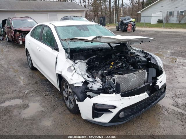 3KPF24AD7ME394445 KIA Forte Lxs