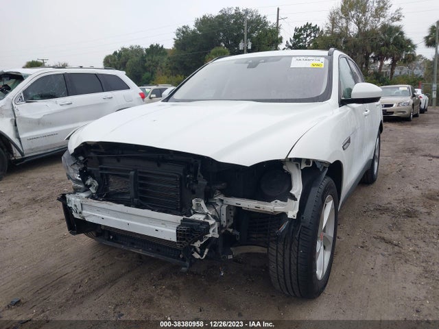 2018 JAGUAR F-PACE SADCJ2FX2JA329017 Photo 5