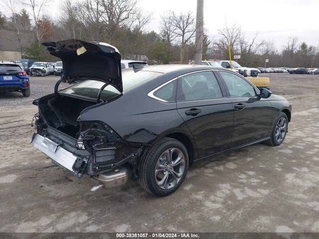 Honda ACCORD EX 2024 1HGCY1F34RA020032 Image 4