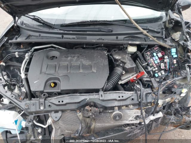2T1BURHE6FC467875 Toyota Corolla Le Plus