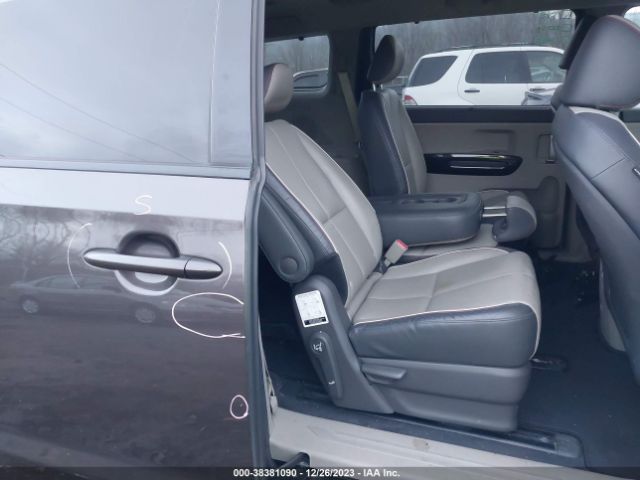 KNDMC5C19H6257242 KIA SEDONA EX