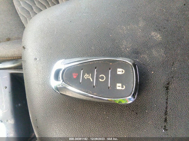 Chevrolet EQUINOX LT 2018 2GNAXSEVXJ6334861 Image 11