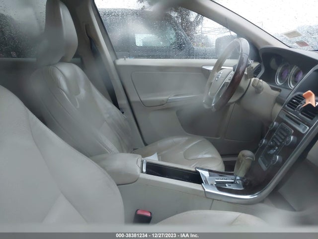 2012 VOLVO XC60 3.2/3.2 PLATINUM/3.2 PREMIER/3.2 PREMIER PLUS VIN: YV4940DL3C2297481