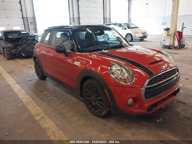 2015 MINI HARDTOP WMWXP7C50F2A36360 Photo 0
