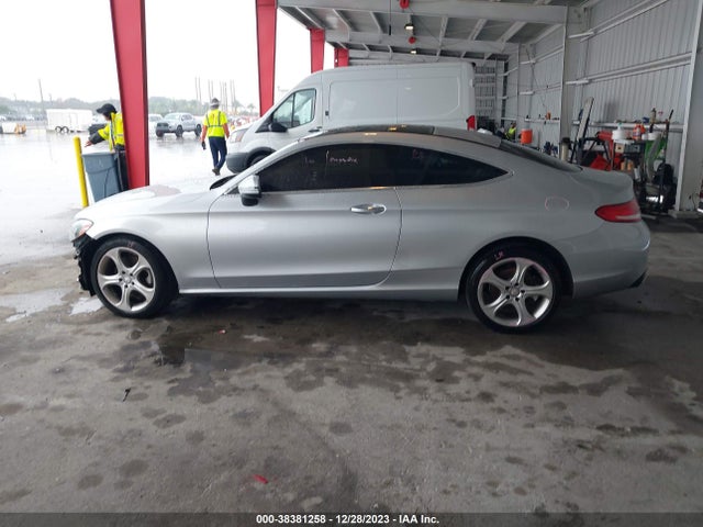 2017 MERCEDES-BENZ C 300 4MATIC VIN: WDDWJ4KB6HF330303