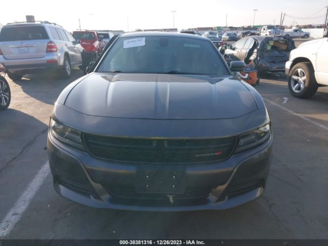 2C3CDXBG3KH698823 Dodge Charger Sxt Rwd