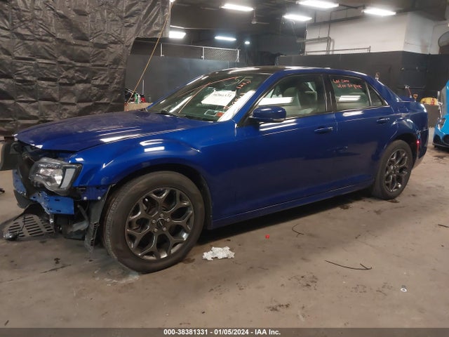 Chrysler 300 300s Awd 2018 2C3CCAGG0JH224965 Image 2
