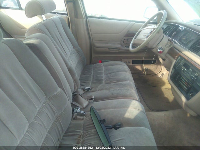 1993 FORD CROWN VICTORIA LX VIN: 2FALP74W8PX143327