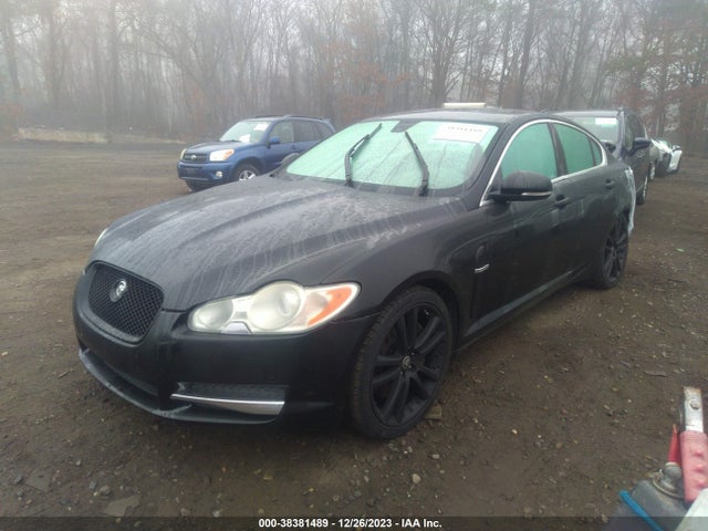 2010 JAGUAR XF SAJWA0GB4ALR74189 Photo 1
