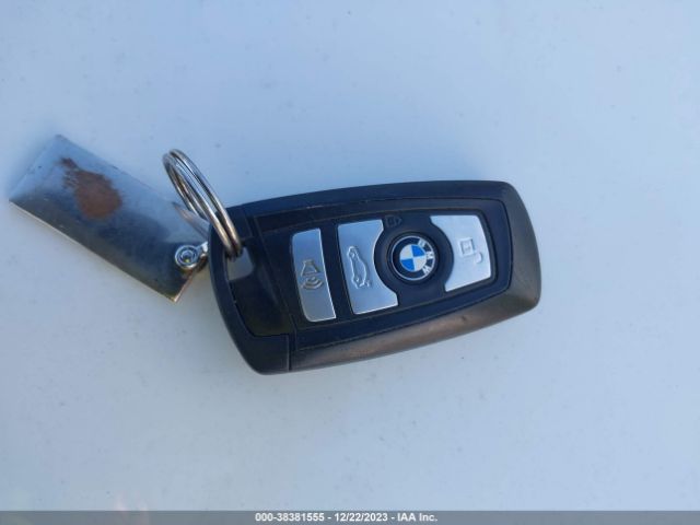 2012 BMW 528I WBAXH5C59CDW10520 Photo 10