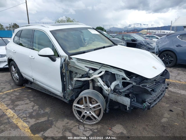 2012 PORSCHE CAYENNE WP1AB2A26CLA48114 Photo 0