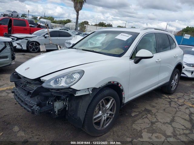 2012 PORSCHE CAYENNE WP1AB2A26CLA48114 Photo 1