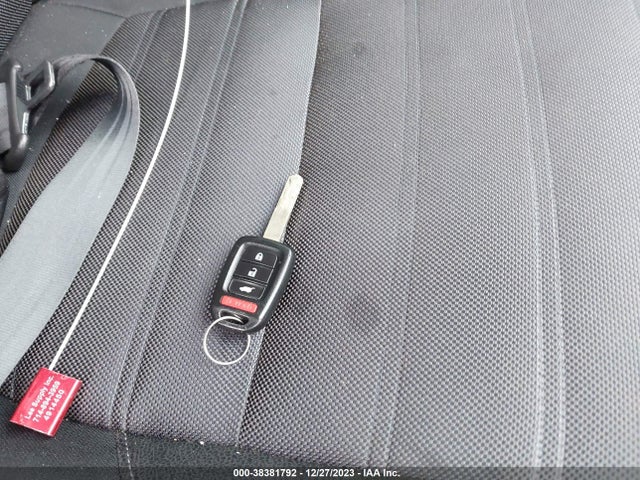 Honda CR-V LX 2019 2HKRW6H3XKH214877 Image 11