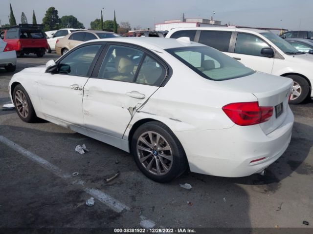 2016 BMW 3 SERIES WBA8E1G56GNT37231 Photo 2