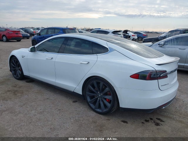 5YJSA1H10EFP36924 Tesla Model S P85