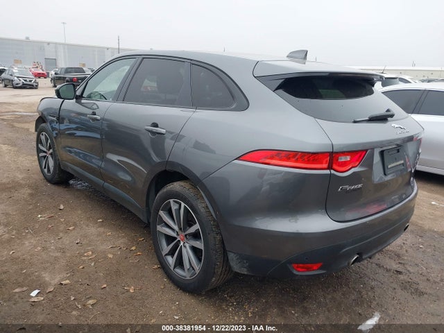 2018 JAGUAR F-PACE SADCK2GX8JA293801 Photo 2