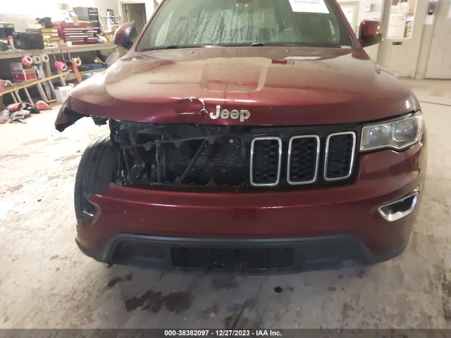 2018 JEEP GRAND CHEROKEE LAREDO E 4X4 VIN: 1C4RJFAG8JC147993